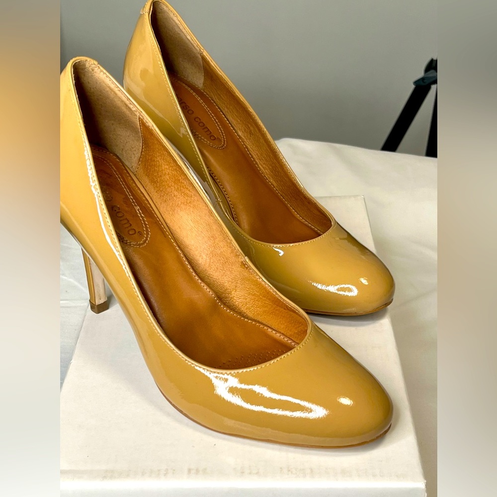 Corso como Beige size 7